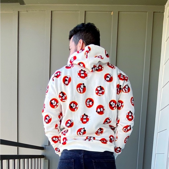 Disney x Forever 21 Mickey Mouse Sweatshirt - Picture 5 of 6
